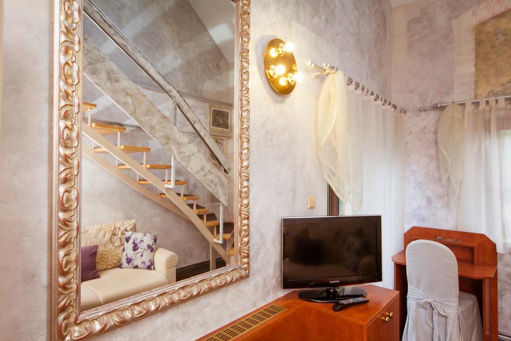 Bonato Hotel Наход Экстерьер фото