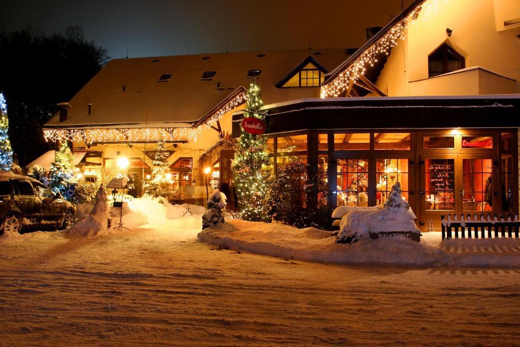 Bonato Hotel Наход Экстерьер фото