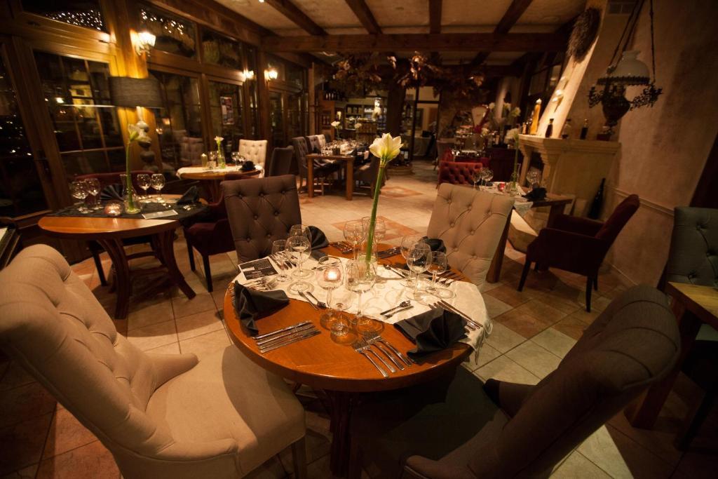 Bonato Hotel Наход Экстерьер фото